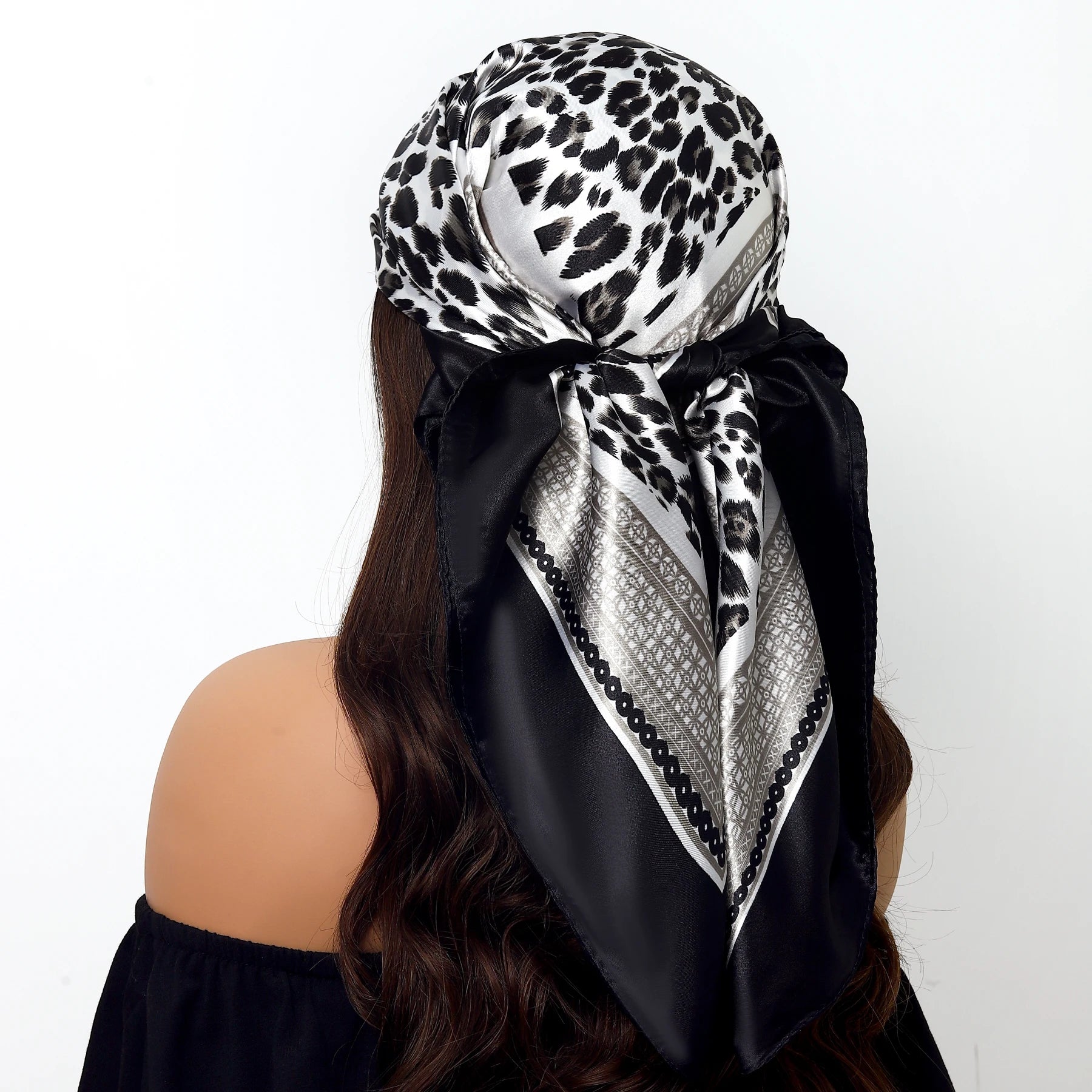 Popular Shawls Europe And America Fashion Bandannas New Print Sunscreen 90X90CM Kerchief Four Seasons Luxury Square Silk Scarves - NamafadStore