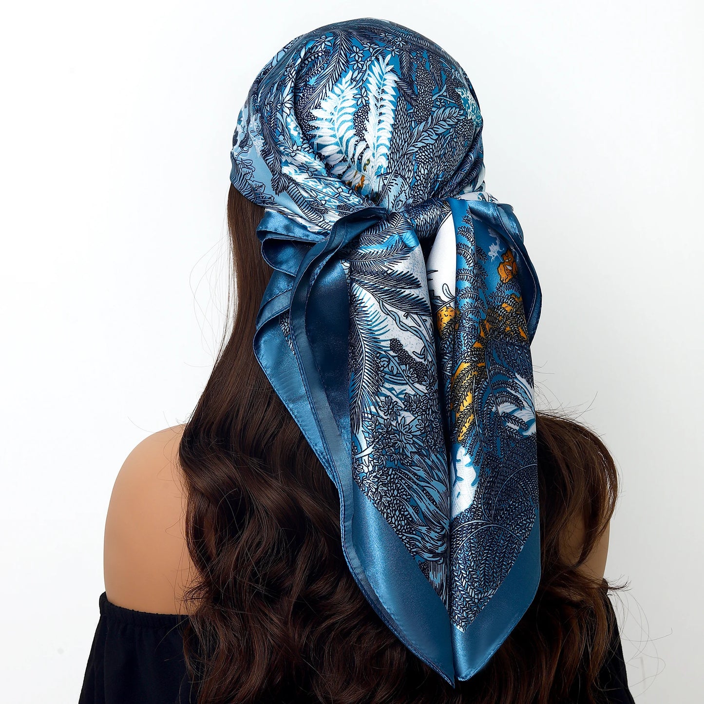 Luxury Brand Silk Scarf Fashion Foulard Satin Shawl Leopard 90*90cm Square Head Scarves Women Bandanna Pareo Headscarf