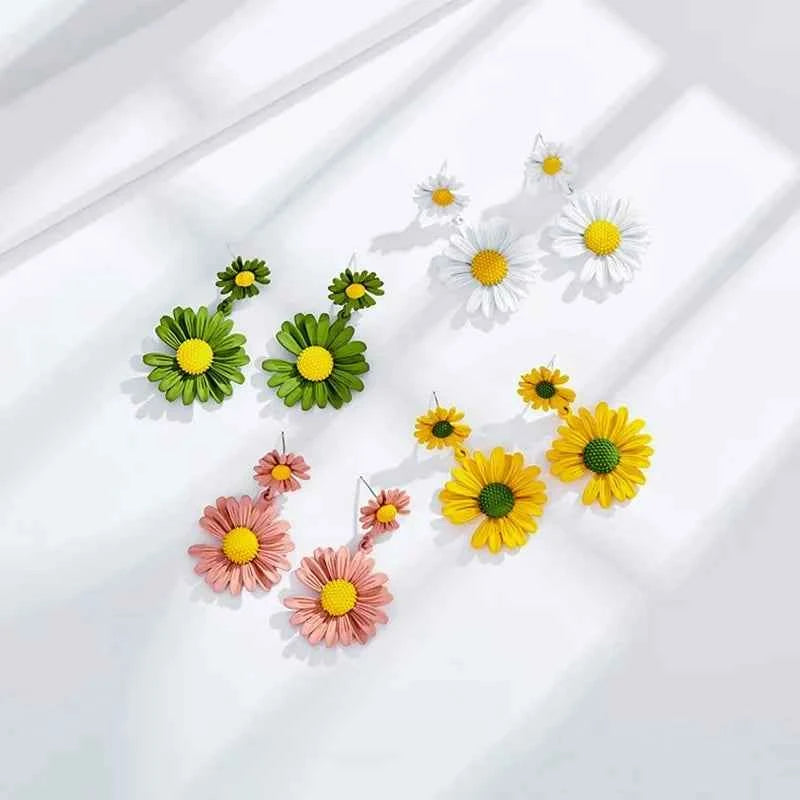 Charm Colorful Resin Daisy Drop Dangle Earrings for Women Classic  Brincos Yellow Flower Stud Earring Summer Jewelry Accessories