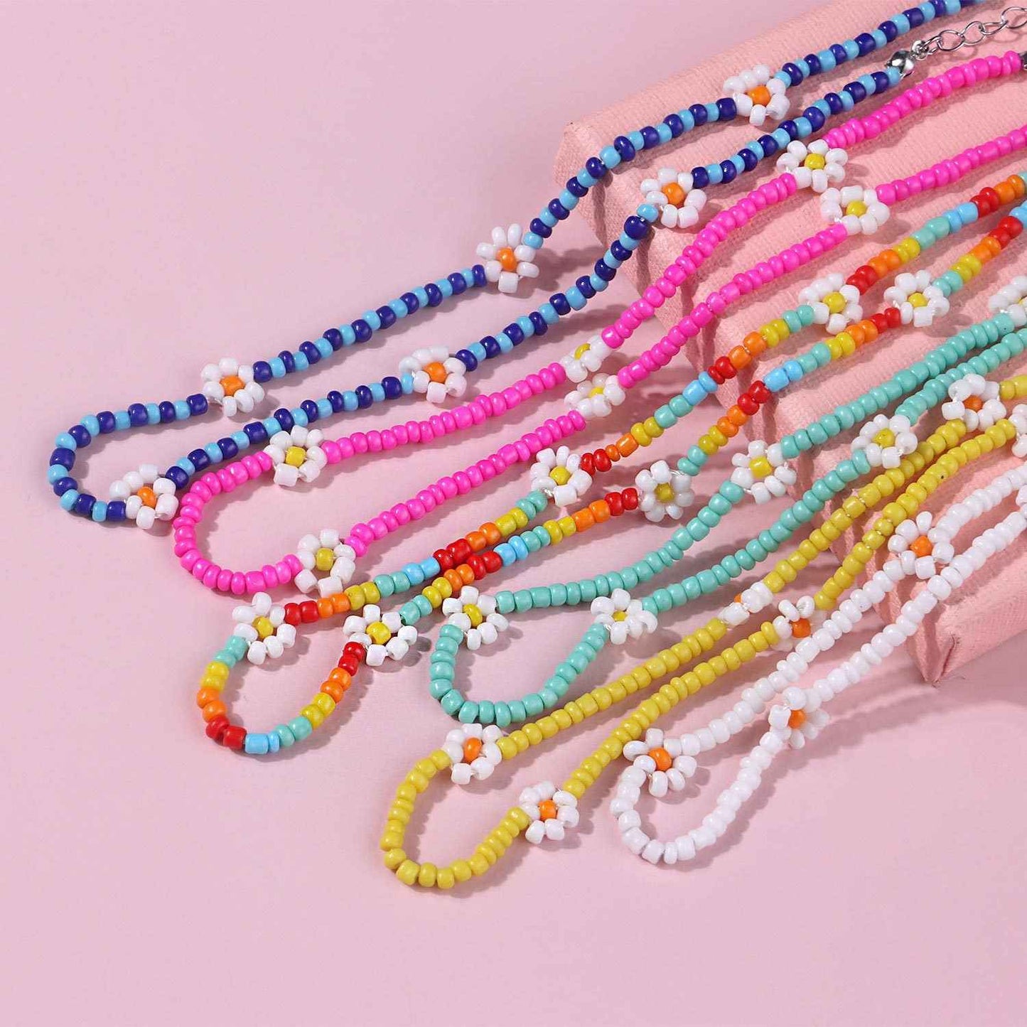Colorful Charm Flower Beaded Necklace For Women Fashion Bohemia Rice Beads Adjustable Choker Clavicle Beach Jewelry Accessories