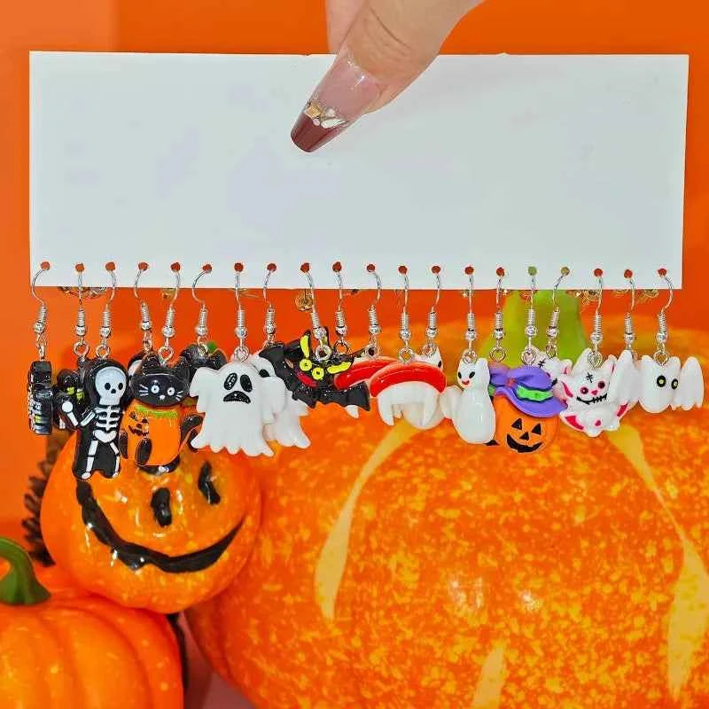 Halloween Fashion Creative Cartoon Earrings, Personalized Cute Pumpkin Ghost Bat Earrings Set