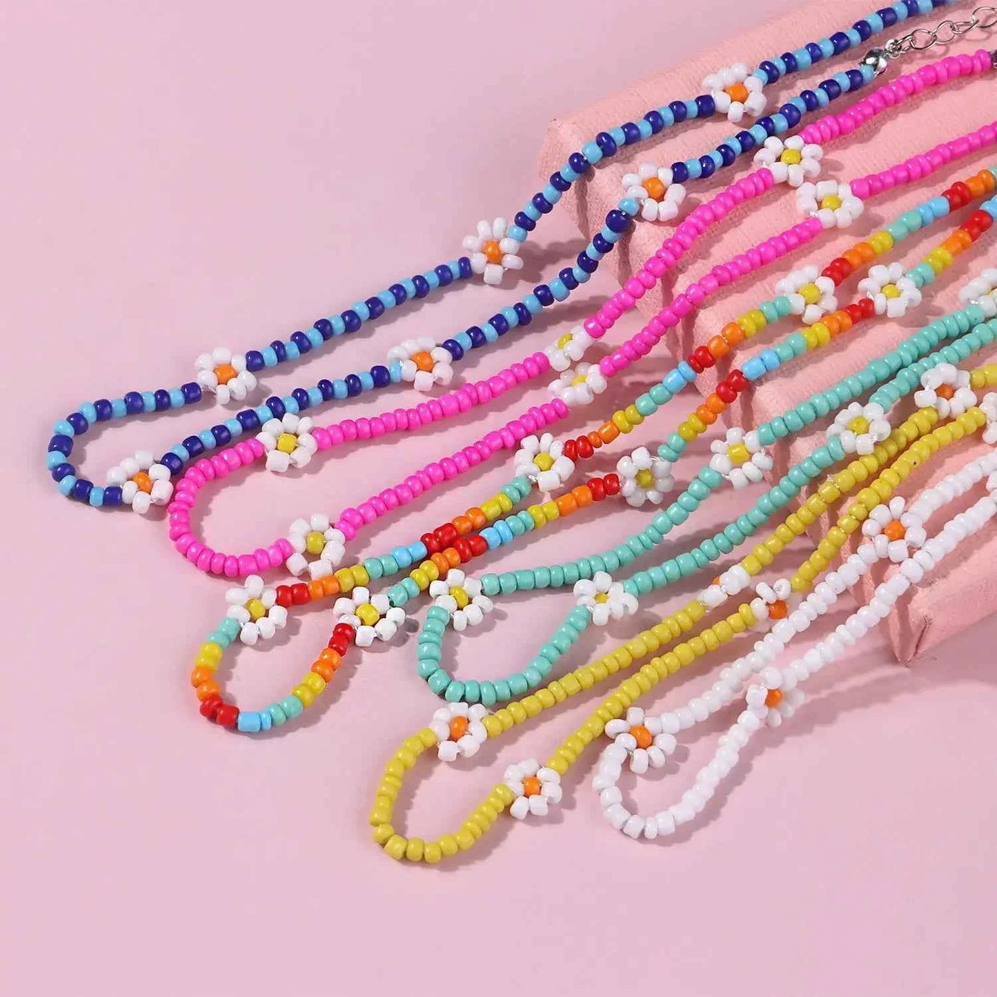 Colorful Charm Flower Beaded Necklace For Women Fashion Bohemia Rice Beads Adjustable Choker Clavicle Beach Jewelry Accessories