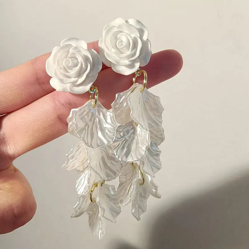 Korean Fashion Earrings Exquisite Dangle Earrings White Crystal Zirconia Flower Bridal Earring Party Jewelry for Women Aretes