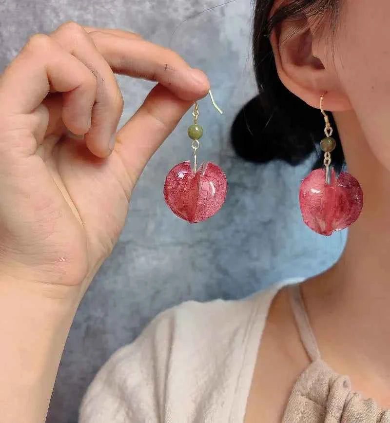 Multicolor Natural Flower Earrings Handmaking Epoxy Resin Natural Flower Earrings Unique Plant Earring Floral Jewelry Wholesale