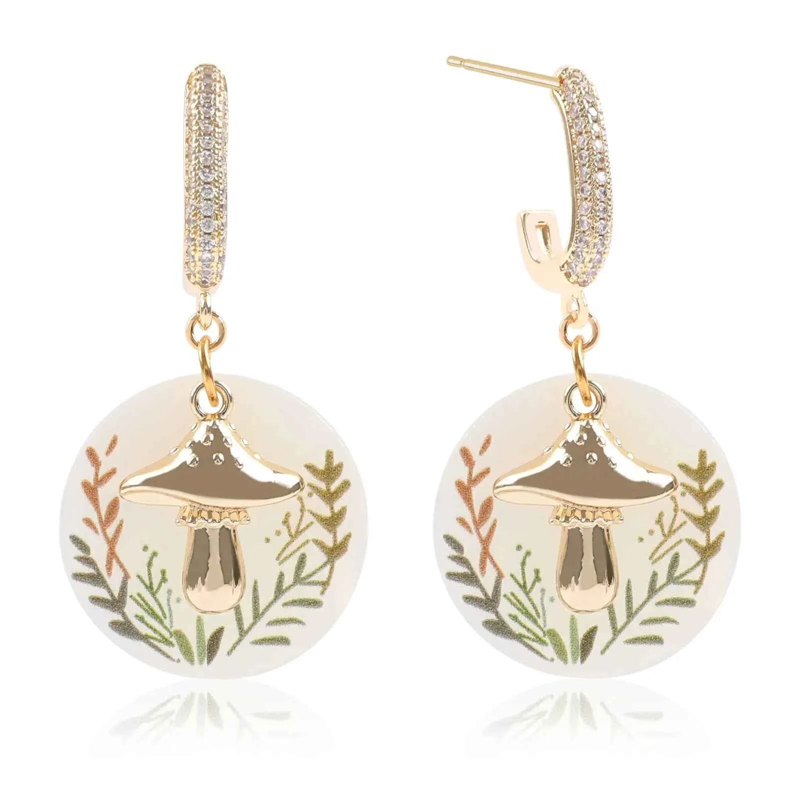 Makersland Unique Earring For Women Cute Mushroom Hoops Gold Color Sweet Butterfy Bee Earrings Trendy Designer Jewelry Luxury