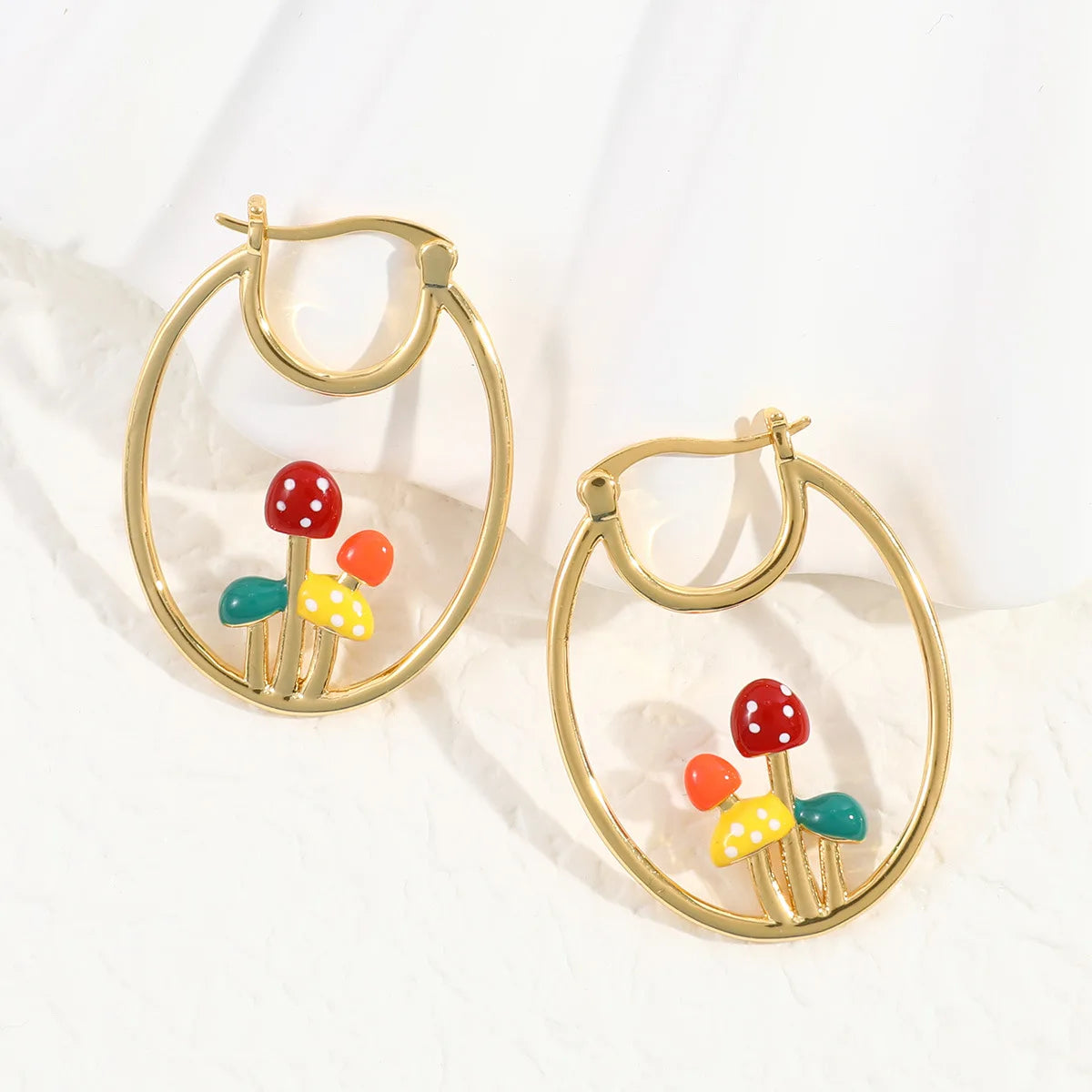 Makersland Unique Earring For Women Cute Mushroom Hoops Gold Color Sweet Butterfy Bee Earrings Trendy Designer Jewelry Luxury