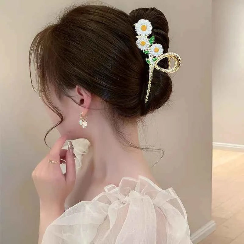 New Sweet Flower Durian Hair Claw Clip Ponytail Grab Hair Clips Shark Clip Woman Hairpins For Girl Hair Accessories Headdress