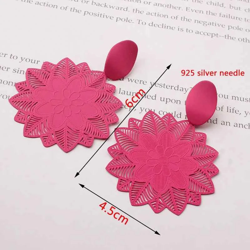 Pink Color Dangle Earrings for Women Korean Fashion Flower Long Hanging Earrings Butterfly Heart Pendants Twist Drop Earrings