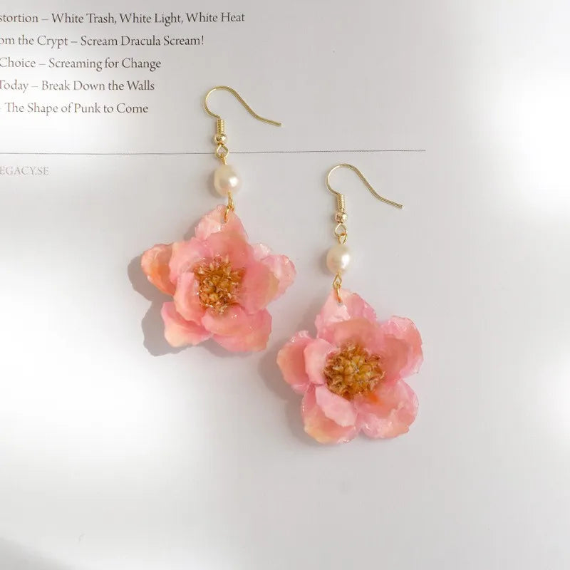 Multicolor Natural Flower Earrings Handmaking Epoxy Resin Natural Flower Earrings Unique Plant Earring Floral Jewelry Wholesale