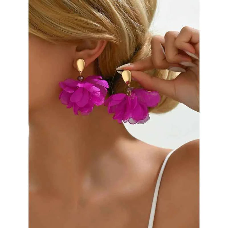 Luxury Flower Designer Earrings for Women Korean Stylish Plant Earrings Jewelry Mothers Day Gifts 2025