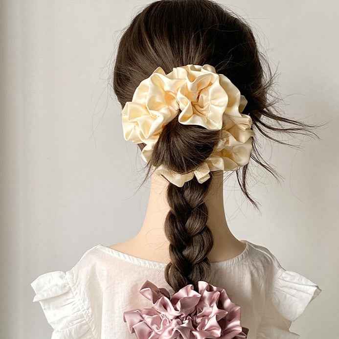 Satin Pleated Hydrangea Hair Ring – Large Flower Headdress, Elegant Women’s Hair Accessory